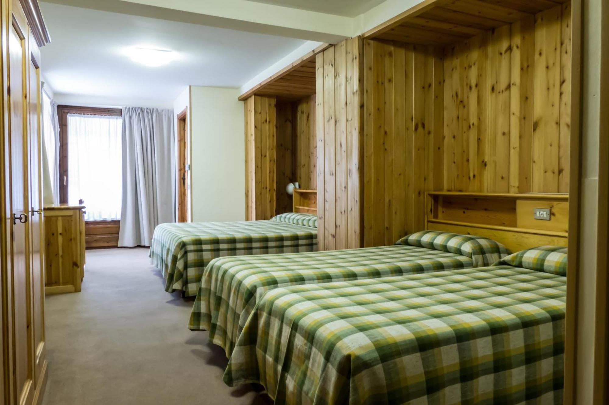 Hotel Valdotain Villeneuve Exteriör bild